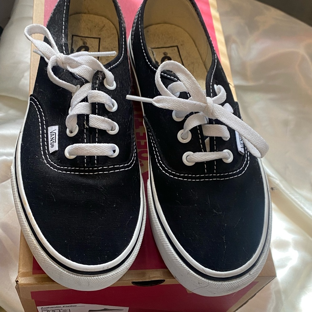 Vans old skool platform women's black